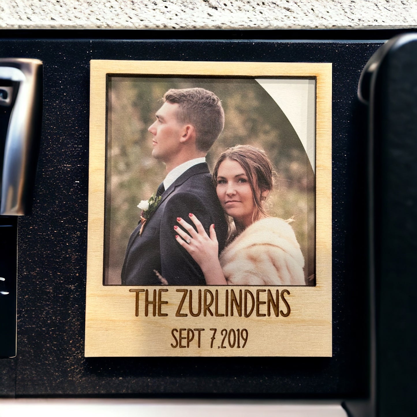 Magnetic Picture Frame